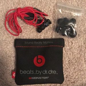 Beats earbuds